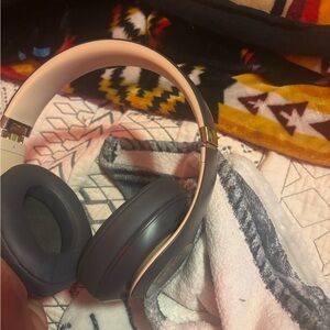 Beats by Dre Cream and Black Over-Ear Headphones with Premium Comfort